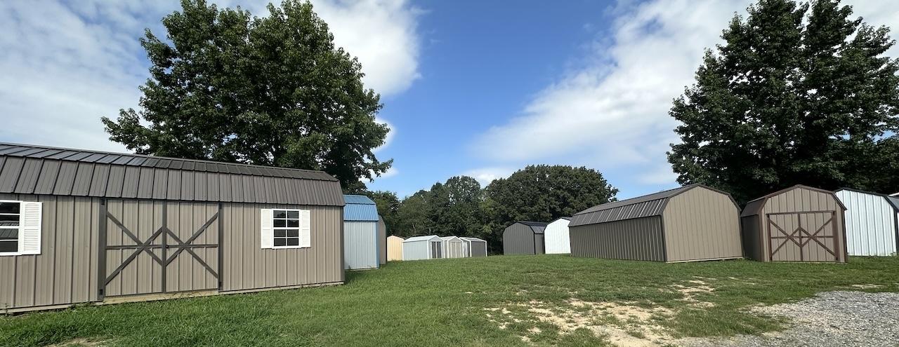 metal buildings on lot